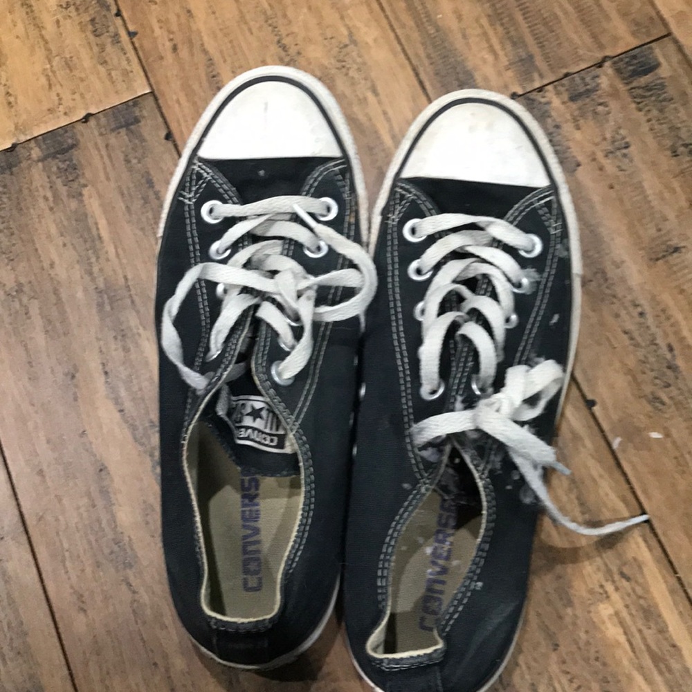 Very worn converse